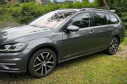 VW Golf 130.200 km 13.900 &euro; Solingen 42651