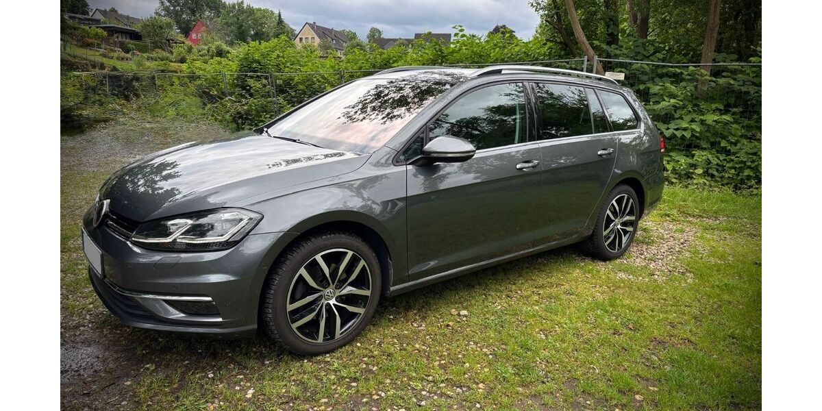 VW Golf 130.200 km 13.900 &euro; Solingen 42651