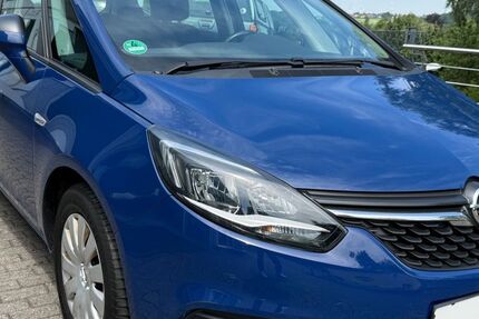 Opel Zafira 66.681 km 11.490 &euro; Radevormwald 42477