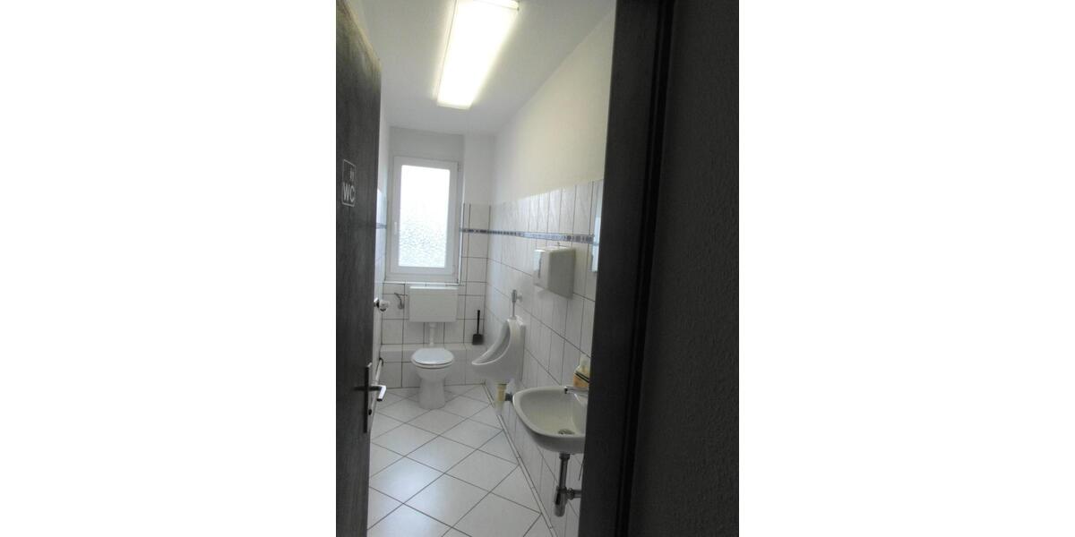 Ideal für Start-Ups! Büro 20 qm Raumgröße (Inkl. Küche) zimmer