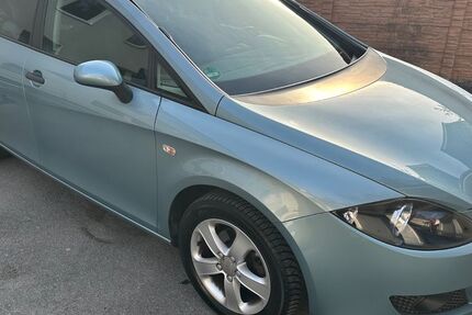 Seat Leon 210.000 km 3.400 &euro; Remscheid 42853