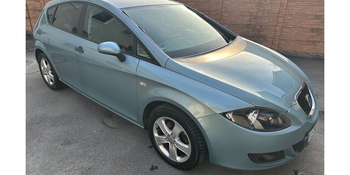 Seat Leon 210.000 km 3.400 &euro; Remscheid 42853