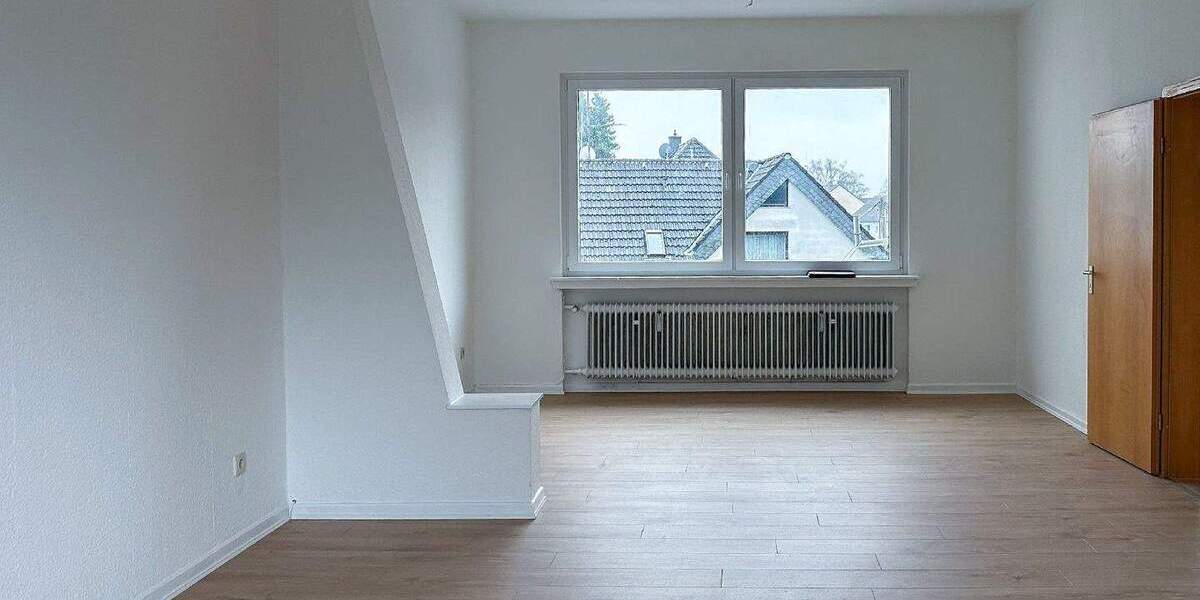 Etagenwohnung Radevormwald Bergerhof - 4 Zimmer, 110 m&sup2;, 800&euro; | Angebot:25729819