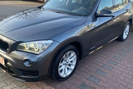 BMW X1 98.000 km 14.350 &euro; Düsseldorf 40229