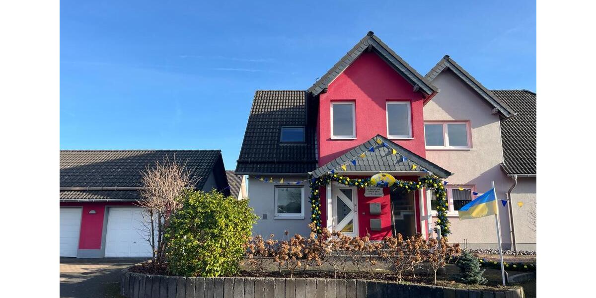 **Helle, lichtdurchflutete 3 Zi-Whg im 1.OG mit EBK, Garage und Gartenterrasse in Odenthal Eikamp** 3 zimmer