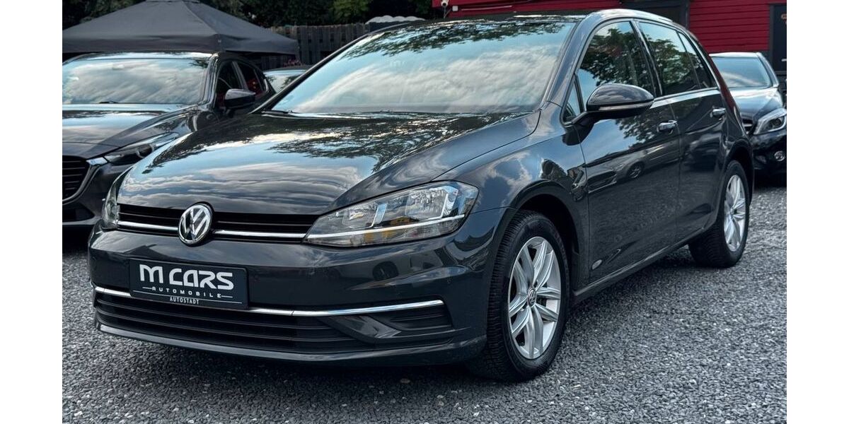 VW Golf 109.000 km 12.999 &euro; Bergisch Gladbach 51465