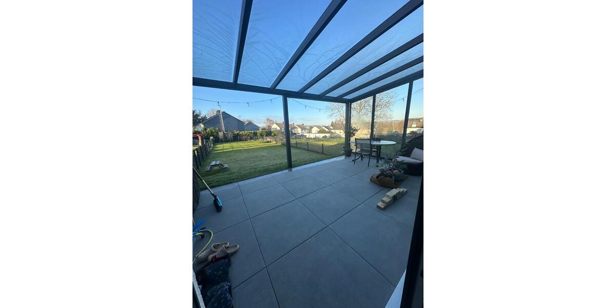 Neubau-Doppelhaushälfte mit Garten,Garage & gehobener Ausstattung 7 zimmer