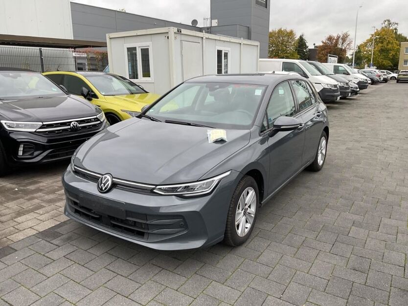 VW Golf 17.157 km 26.950 € Hilden 40721
