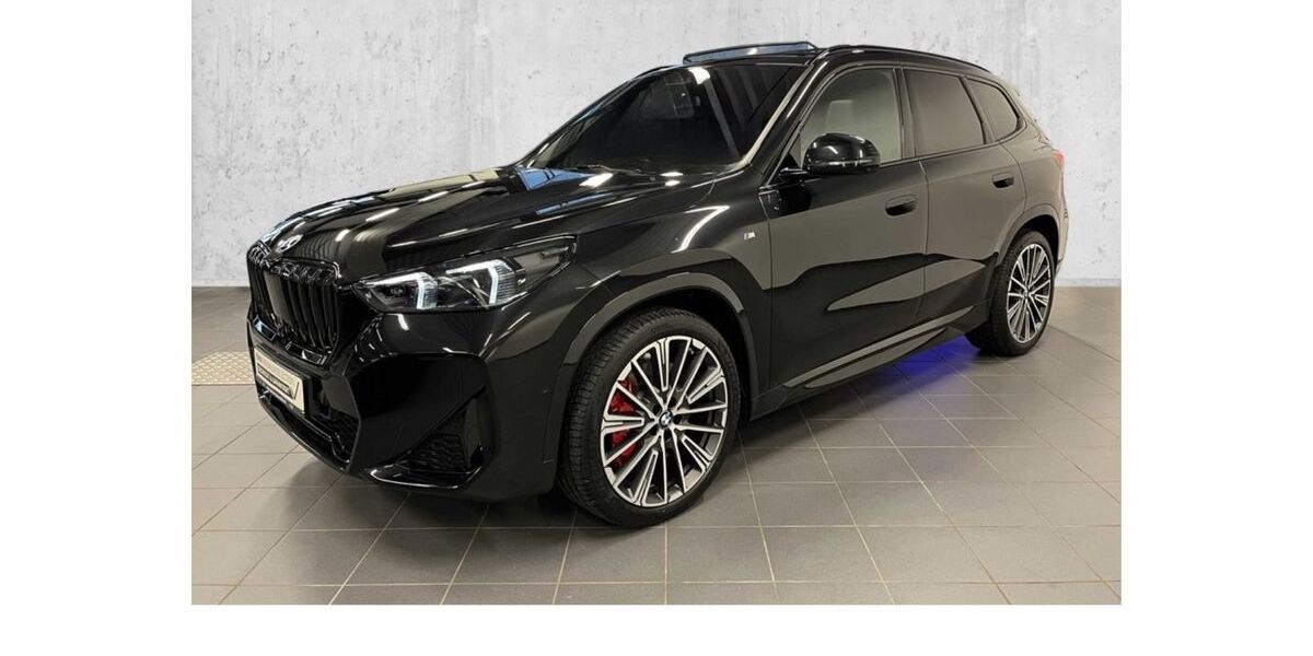 BMW X1 12.400 km 52.890 &euro; Solingen 42719