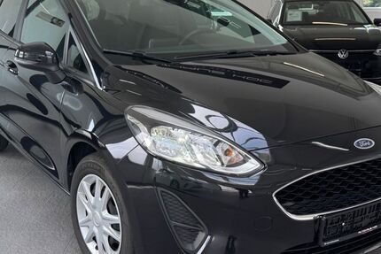 Ford Fiesta 71.886 km 10.950 € Remscheid 42859