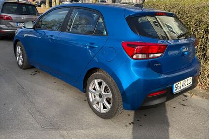 Kia Rio 38.000 km 12.500 &euro; Solingen 42659