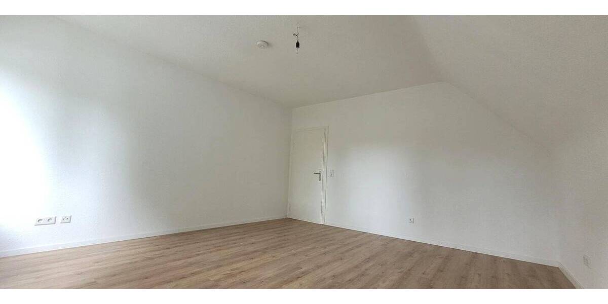 Etagenwohnung Wuppertal Beyenburg - 3 Zimmer, 78 m&sup2;, 780&euro; | Angebot:26875149