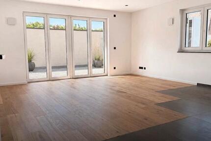 Wohnung Solingen Burg - 3 Zimmer, 91 m&sup2;, 1.640&euro; | Angebot:26415658