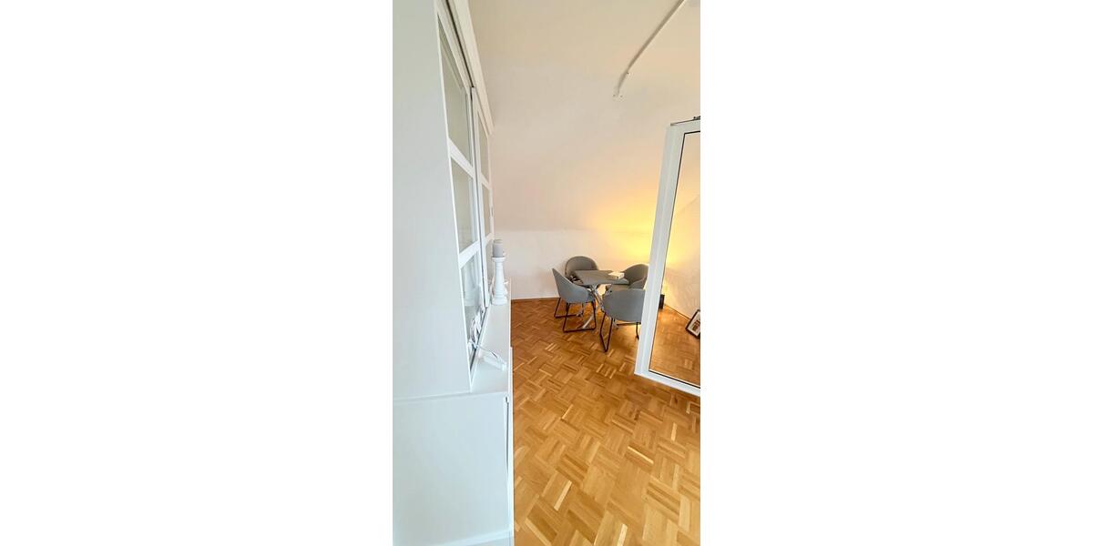 Dachgeschoßwohnung Lindlar - 3 Zimmer, 57 m&sup2;, 620&euro; | Angebot:25790468