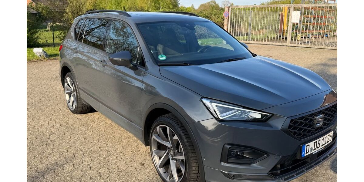 Seat Tarraco 50.286 km 32.990 &euro; Düsseldorf 40476