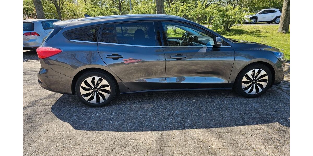 Ford Focus 78.500 km 11.490 &euro; Leverkusen 51371