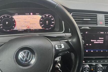 VW Golf
