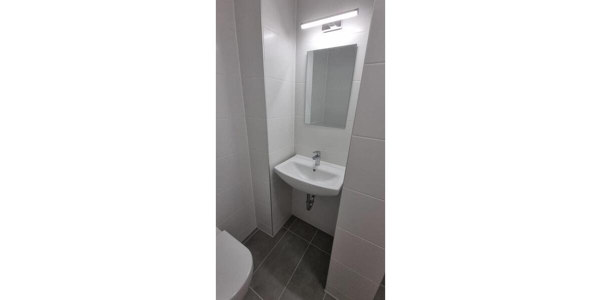 Etagenwohnung Düsseldorf Oberbilk - 1 Zimmer, 27 m&sup2;, 600&euro; | Angebot:25725333