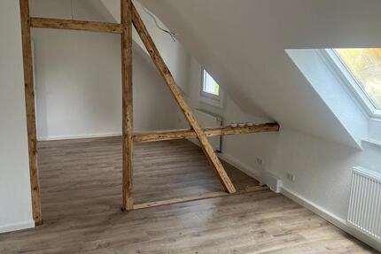 Wohnung Solingen Central - 4 Zimmer, 80 m&sup2;, 800&euro; | Angebot:26465564