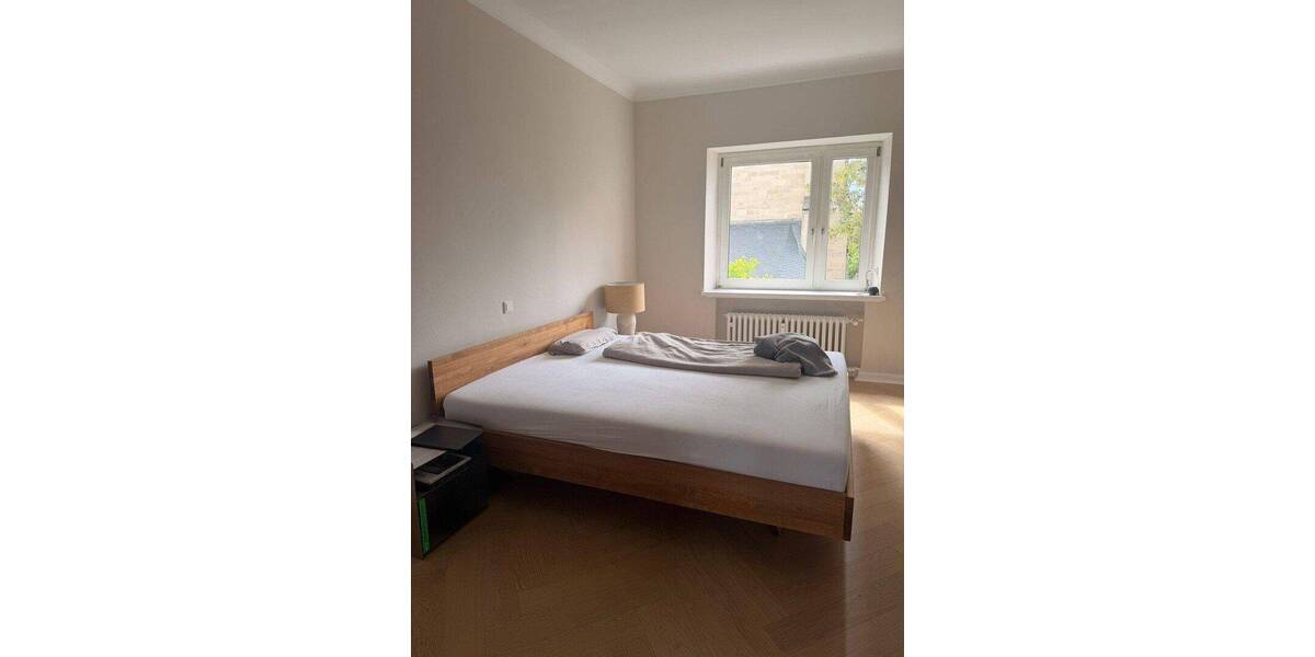 Etagenwohnung Düsseldorf Derendorf - 2 Zimmer, 65 m&sup2;, 1.220&euro; | Angebot:26890734