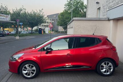 Renault Clio 93.330 km 10.300 &euro; Remscheid 42853