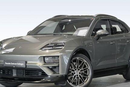 Porsche Macan 17.598 km 110.900 &euro; Solingen 42653