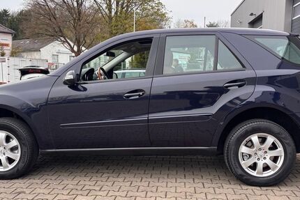 Mercedes-Benz ML 320 191.500 km 11.680 &euro; Bergisch Gladbach 51469