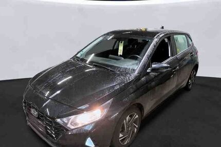 Hyundai i20 68.111 km 16.429 &euro; Hilden 40721