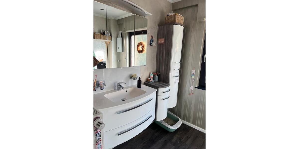Terrassenwohnung Solingen Wald - 6 Zimmer, 130 m&sup2;, 340.000&euro; | Angebot:27425687