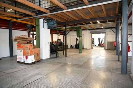 Halle in Solingen 695.000 € 500 m² zimmer
