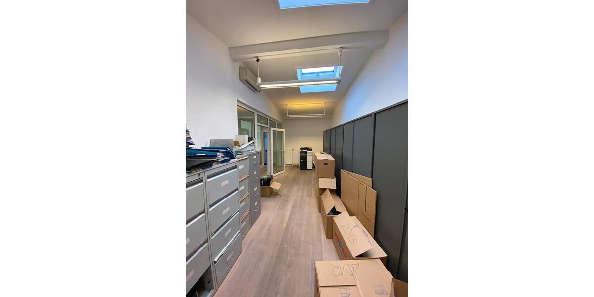 Rechtsanwälte-Steuerberater: 3 HELLE BÜRORÄUME in einem repräsentativen Umfeld zimmer