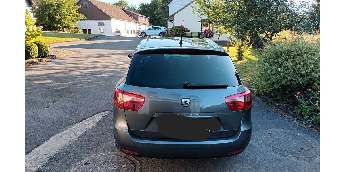 Seat Ibiza 123.000 km 4.900 &euro; Schalksmühle 58579