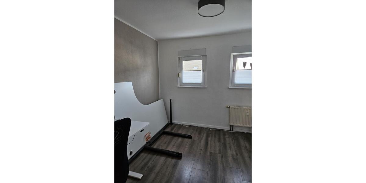 Erdgeschoßwohnung Wipperfürth - 3 Zimmer, 62 m&sup2;, 680&euro; | Angebot:26268765