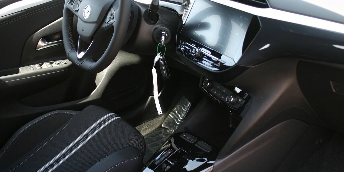 Opel Corsa GS 48V MHEV|Voll-LED|Toter-Winkel|Kamera 1.950 km 21.950 &euro; Wermelskirchen 42929