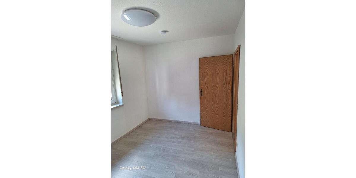 Etagenwohnung Schalksmühle - 2 Zimmer, 48 m&sup2;, 464&euro; | Angebot:26250308