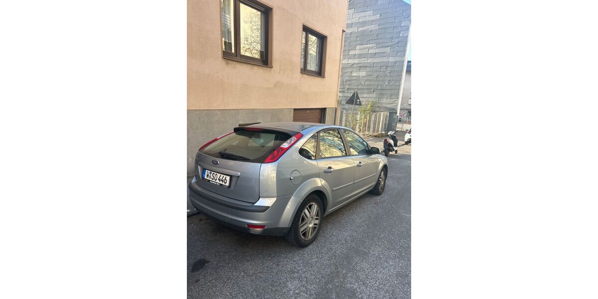 Ford Focus 220.000 km 1.990 &euro; Wuppertal 42289