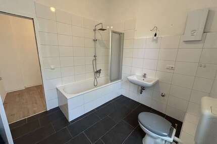 Wohnung zum Mieten in Wuppertal 525 € 69 m²