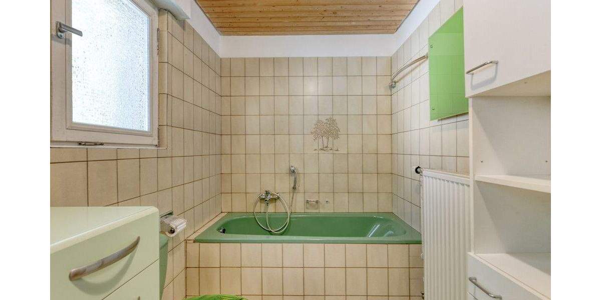 Bergisches Fachwerkhaus mit kleinen Schönheitsfehlern sucht neue Eigentümer - Einfamilienhaus Leverkusen Bergisch Neukirchen | Angebot:25319174