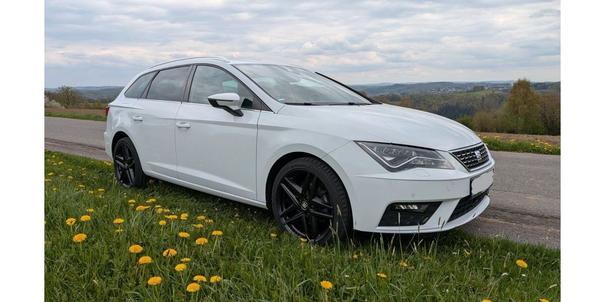 Seat Leon 72.964 km 16.700 &euro; Schalksmühle 58579