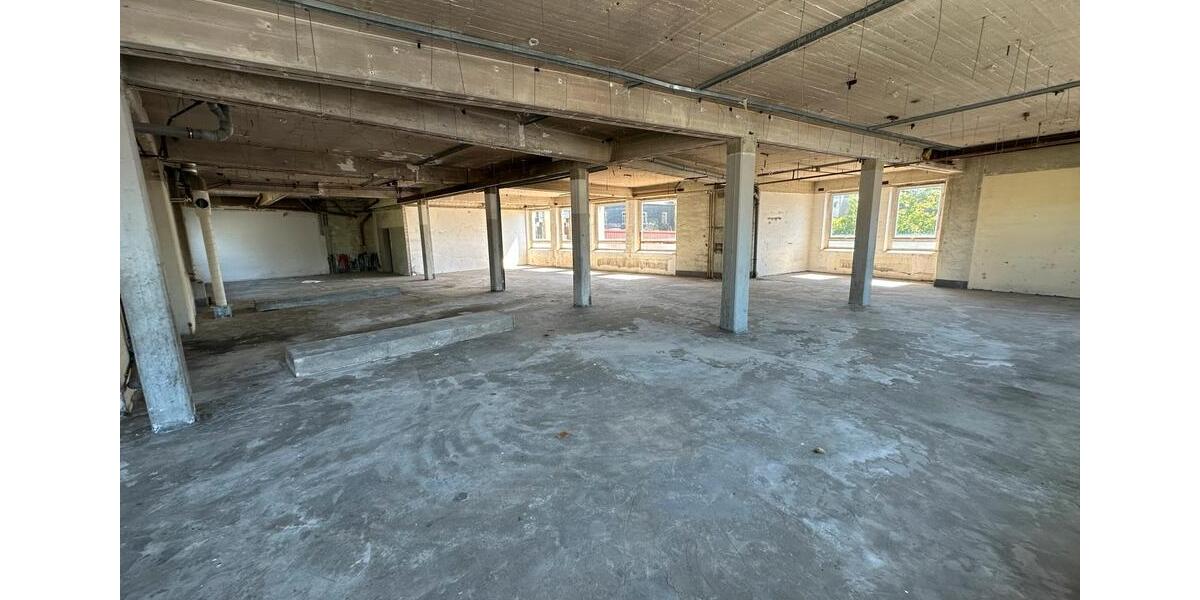 Mehrfamilienhaus, Wohnhaus Remscheid - 50 Zimmer, 1.401 m&sup2;, 450.000&euro; | Angebot:27168518