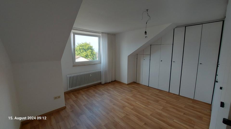 Dachgeschoßwohnung Hagen Hagen-Mitte - 2 Zimmer, 64 m&sup2;, 139.000&euro; | Angebot:26014637
