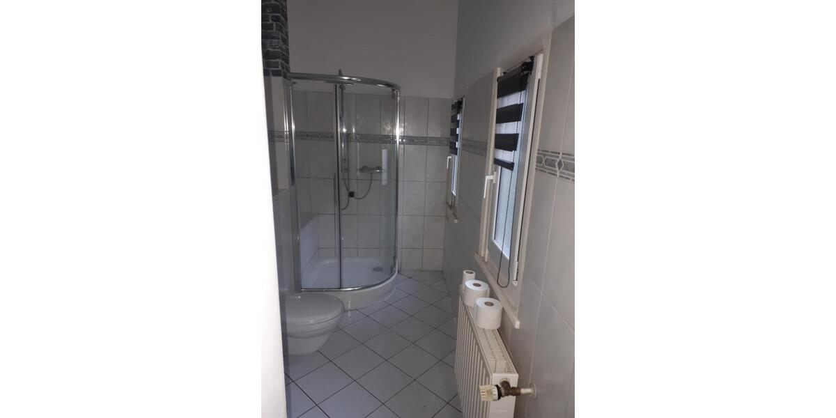 Erdgeschoßwohnung Remscheid Gemarkung Bergisch Born - 2.5 Zimmer, 70 m&sup2;, 450&euro; | Angebot:26399841