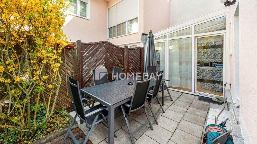 Ihre Suche hat ein Ende! Ideal geschnittene Doppelhaushälfte für die große Familie 7 zimmer