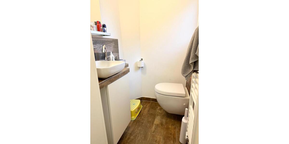 Einfamilienhaus Düsseldorf Stadtmitte - 5 Zimmer, 180 m&sup2;, 580.000&euro; | Angebot:25792432