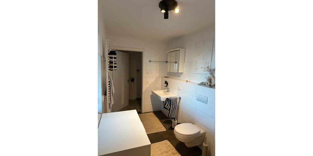 Erdgeschoßwohnung Bergisch Gladbach Paffrath - 2 Zimmer, 70 m&sup2;, 1.065&euro; | Angebot:26254899