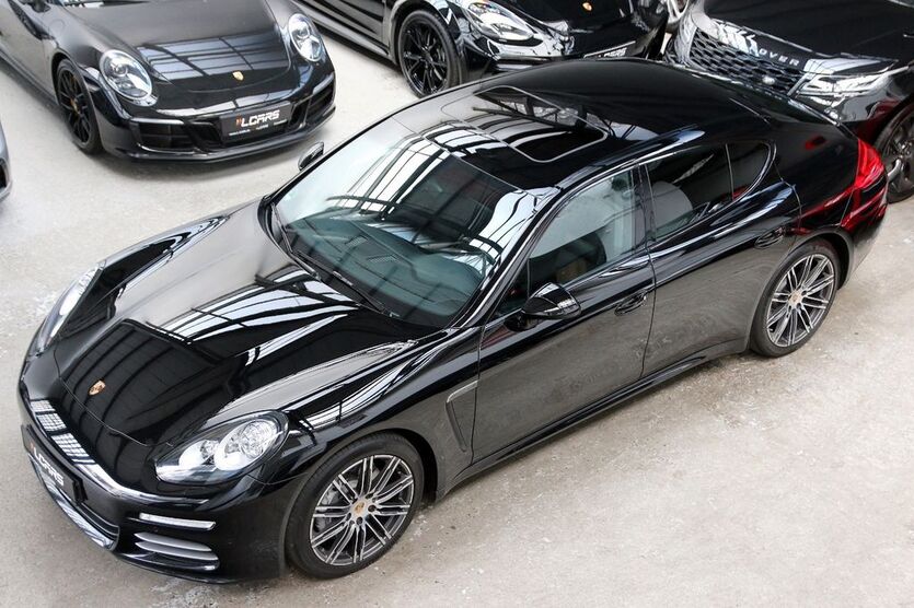Porsche Panamera 102.507 km 34.990 € Düsseldorf 40237