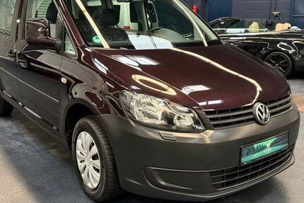 VW Caddy 243.000 km 5.355 &euro; Hilden 40721