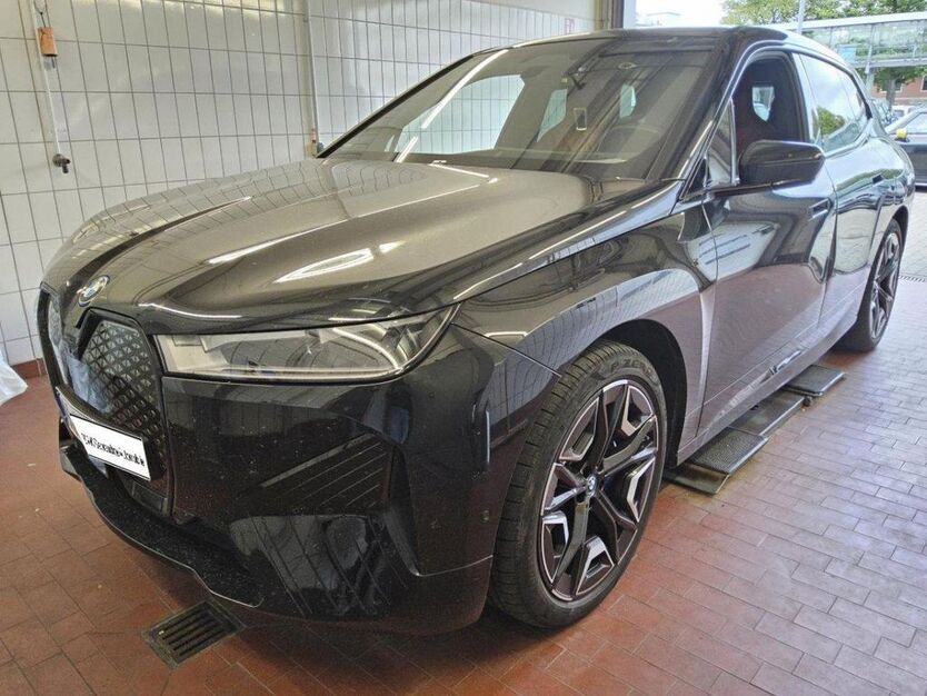 BMW iX 83.071 km 55.355 € Hagen 58091