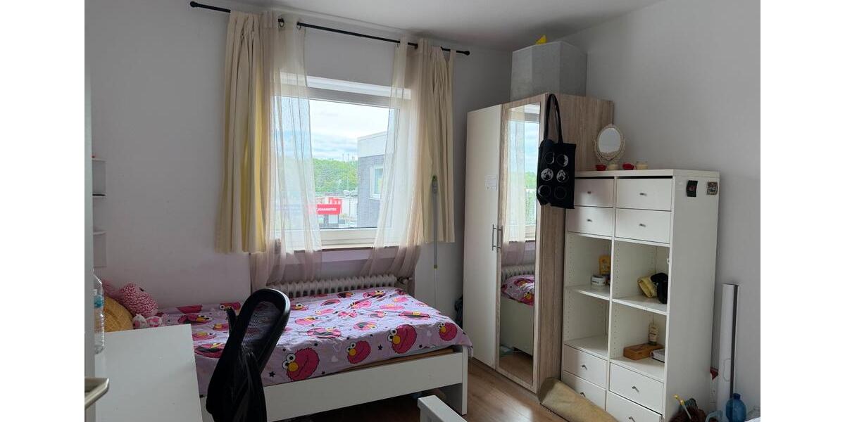Etagenwohnung Leverkusen Alkenrath - 4 Zimmer, 97 m&sup2;, 1.060&euro; | Angebot:26425539