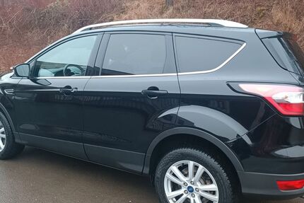 Ford Kuga 115.437 km 8.950 &euro; Gevelsberg 58285
